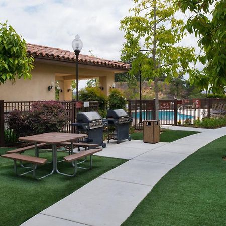 Towneplace Suites Thousand Oaks Ventura County Exteriér fotografie